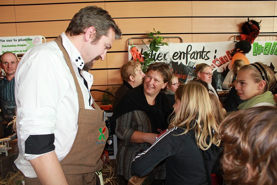 Marie & Elisabeth dessin 3.JPG