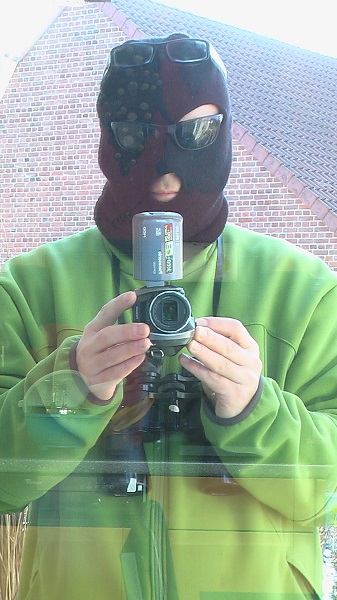 Rester distcret pour ne pas nuire (ne pas avoir peur du ridicule surtout vis à vis des voisins)