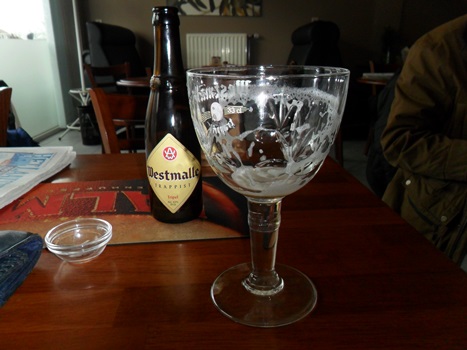 trappiste de Westmale oblige en pays flamand, sinon une rochefort? ou chtit chimay saizi!
