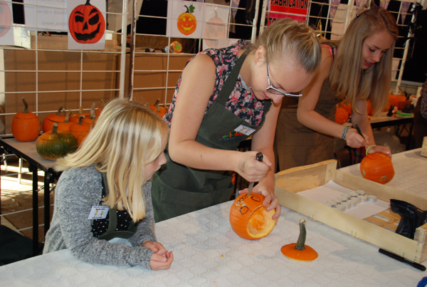 Atelier enfants sur les citrouilles-lanternes