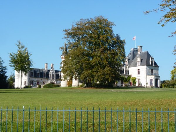 Château de  Regnière Ecluse (80)