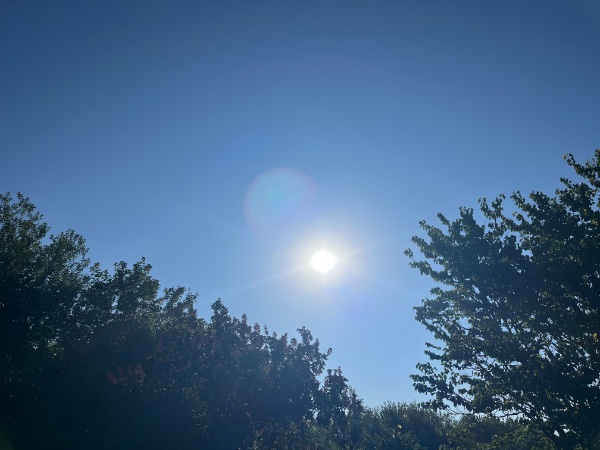 Le soleil s'impose sur Ruitz — Mercredi 29 juillet 2026.