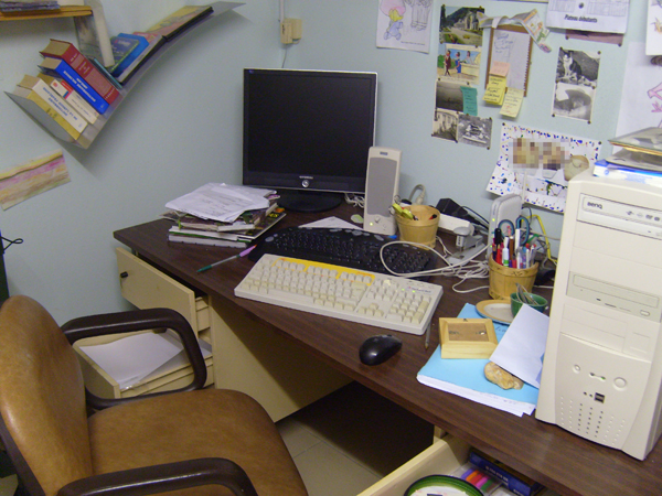 BUREAU_01.jpg